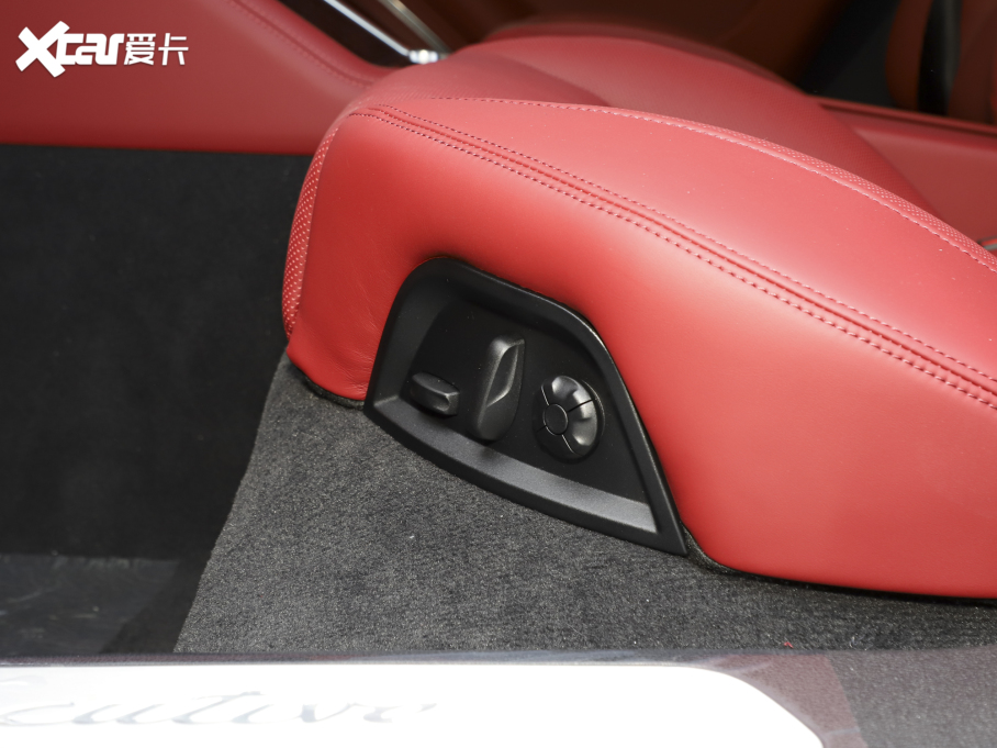 2023Panamera Panamera 4 LK 2.9T