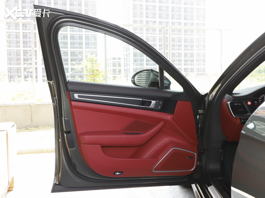 2023Panamera Ŀ Panamera 4 LK 2.9T