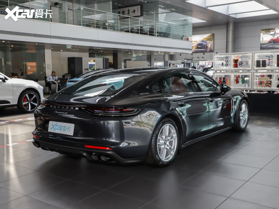 2023Panamera Panamera 4 L 2.9T