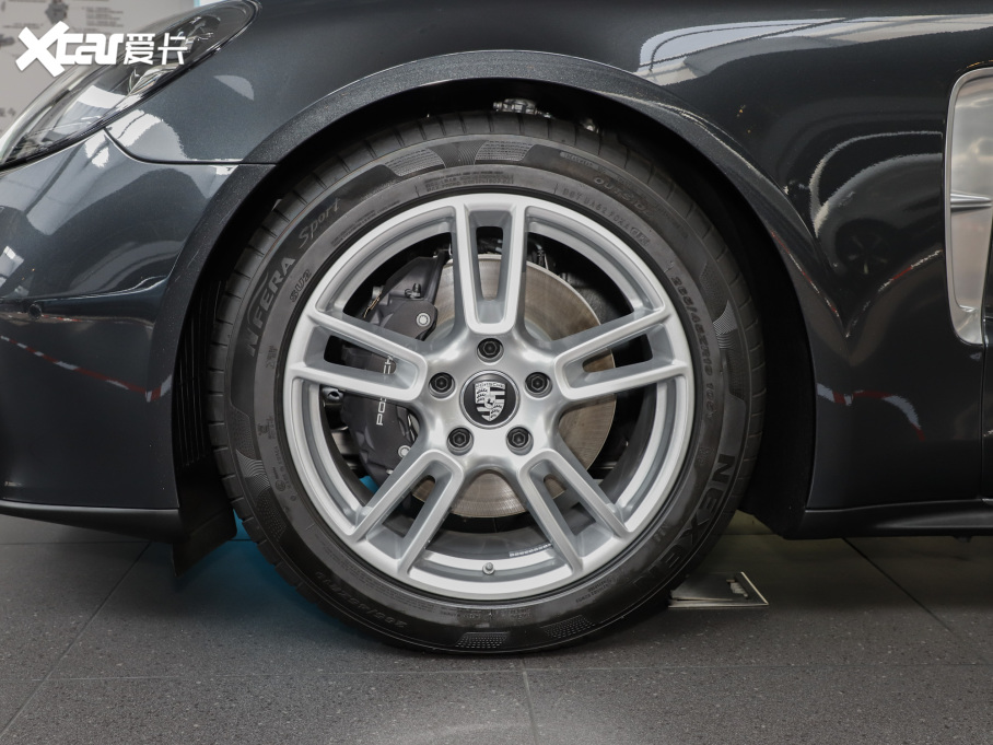 2023Panamera Panamera 4 L(zhng) 2.9T