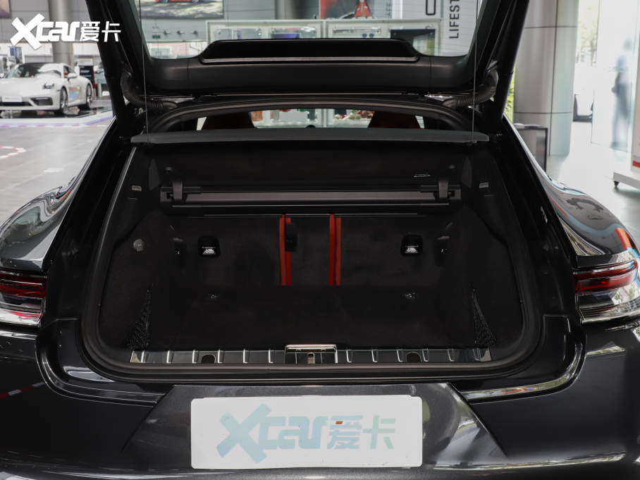 2023Panamera Panamera 4 L 2.9T