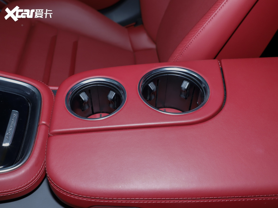 2023Panamera Panamera 4 L 2.9T