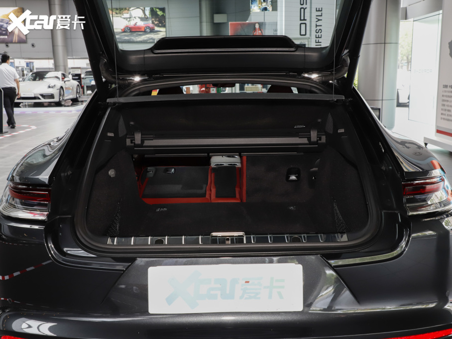 2023Panamera Panamera 4 L 2.9T