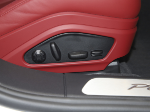 2023Panamera 4S L 2.9T g