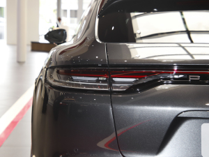 2023Panamera 4 Sport Turismo 2.9T (x)(ji)^