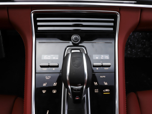 2023Panamera 4 LK 2.9T {(dio){(dio)(ji)