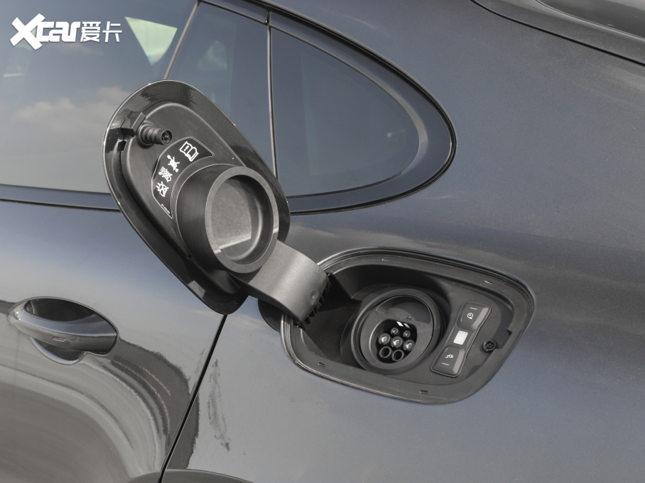 2023PanameraԴ Panamera 4 E-Hybrid K 2.9T