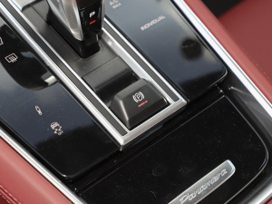 2023Panamera 4 E-Hybrid K 2.9T v܇Ƅ