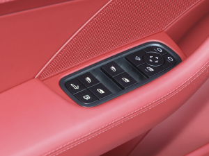 2023Panamera 4 E-Hybrid K 2.9T п؅^