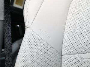 2023Panamera 4 E-Hybrid L(zhng) 2.9T п؅^(q)