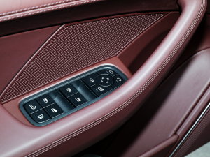 2023Panamera 4 E-Hybrid 2.9T п؅^