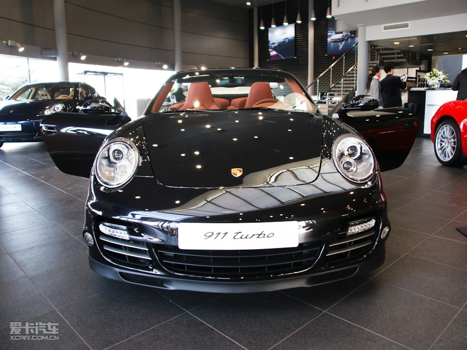 2010r(sh)911 Turbo Cabriolet