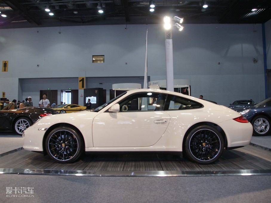 2010r911 Carrera 4