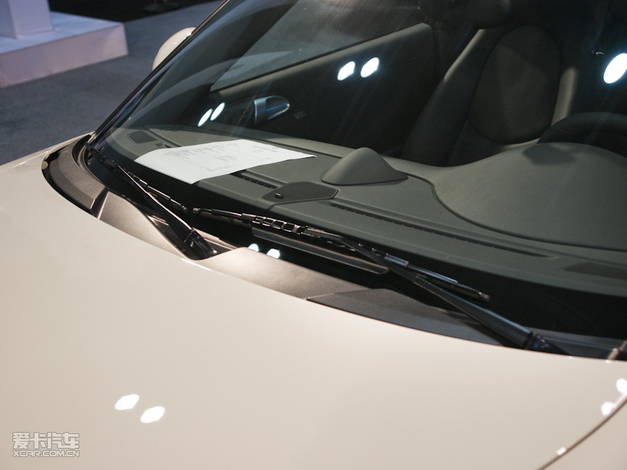 2010r911 Carrera 4