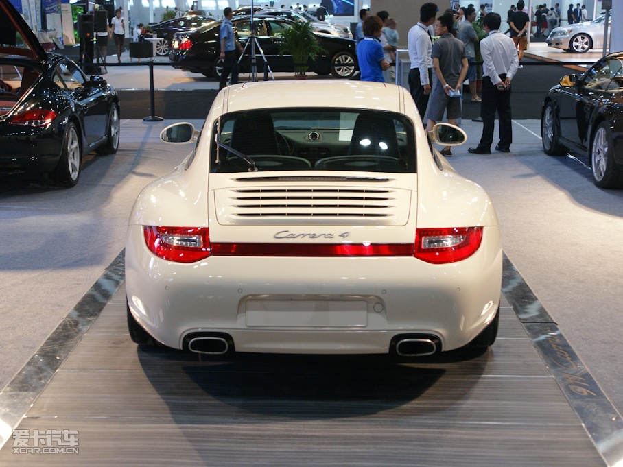 2010r911 Carrera 4