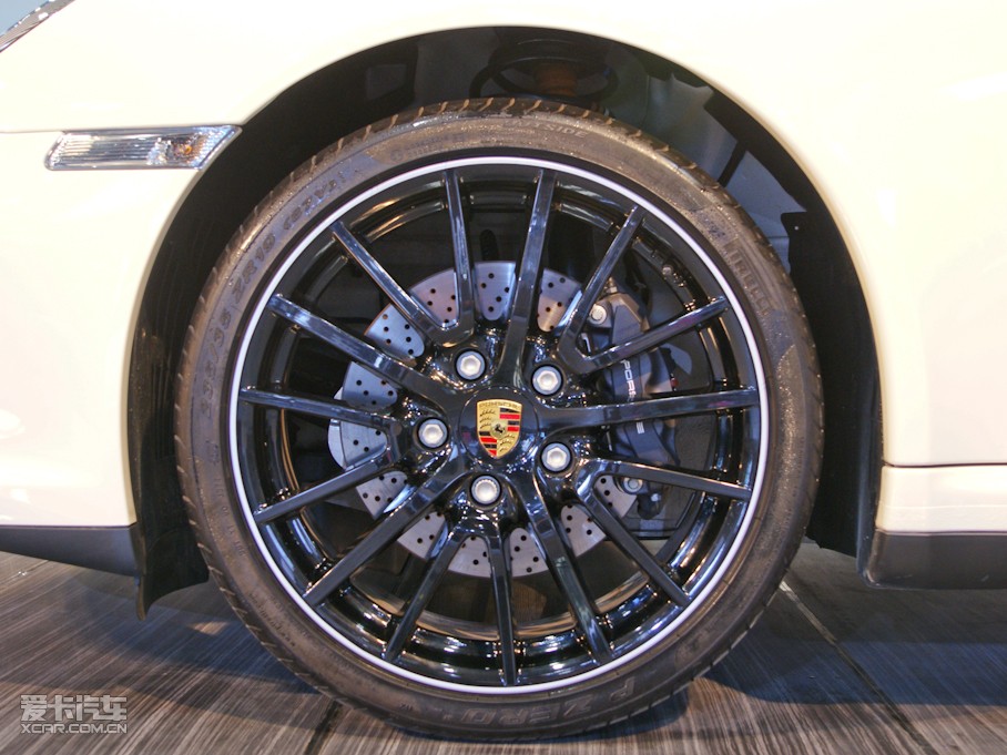 2010r911 Carrera 4