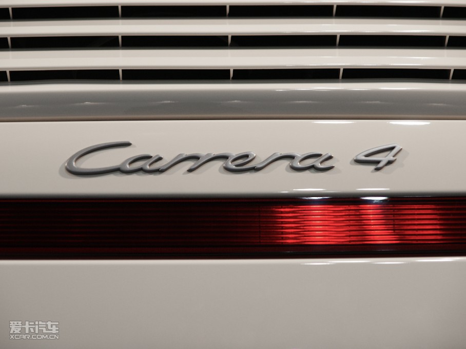 2010r911 Carrera 4