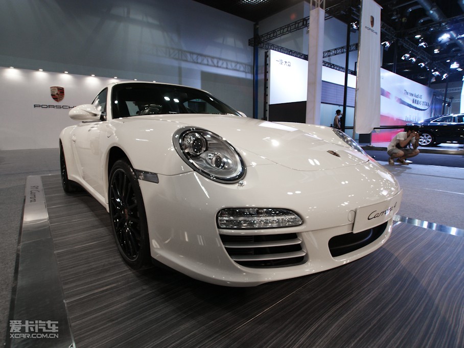 2010r911 Carrera 4
