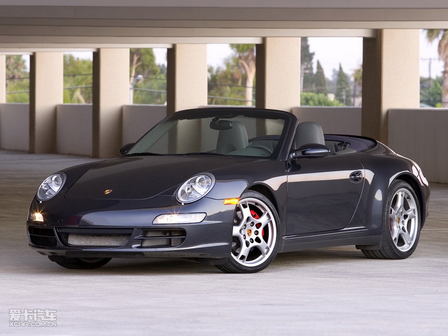 2010r(sh)911 Carrera 4 Cabriolet