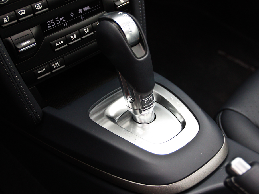 2010r(sh)911 Carrera