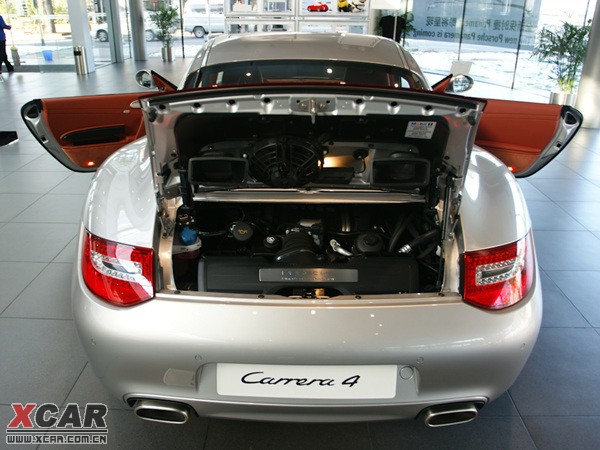 2010r911 Carrera 4