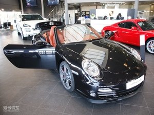 2010Turbo Cabriolet w^