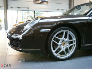 2010Carrera ^