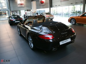 2010Carrera w^