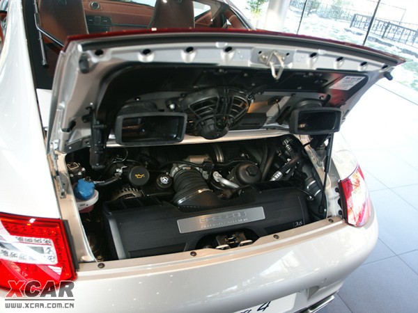 2010r911 Carrera 4