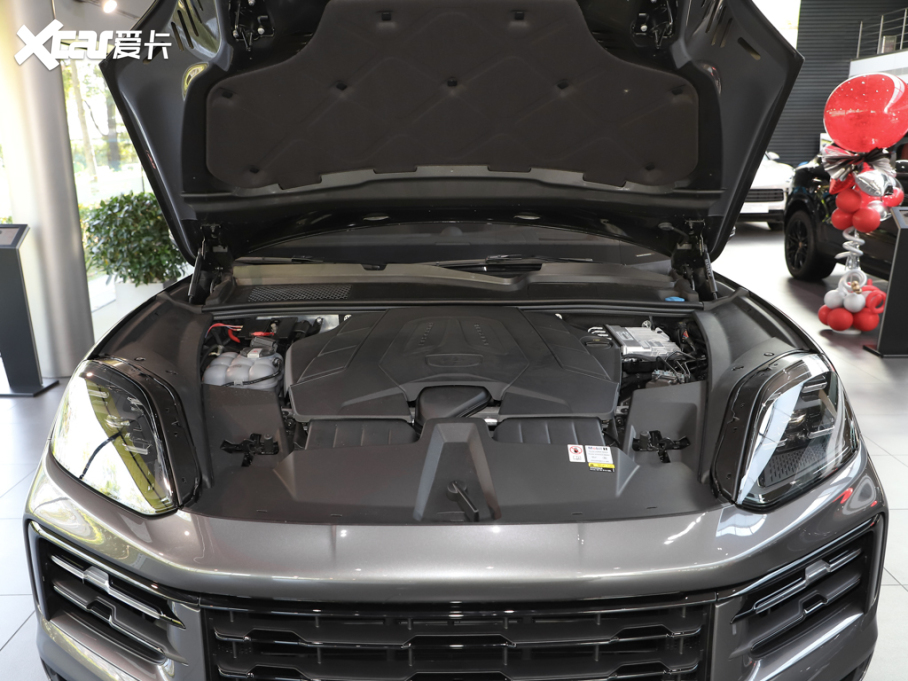 2025 Cayenne Coup 3.0T