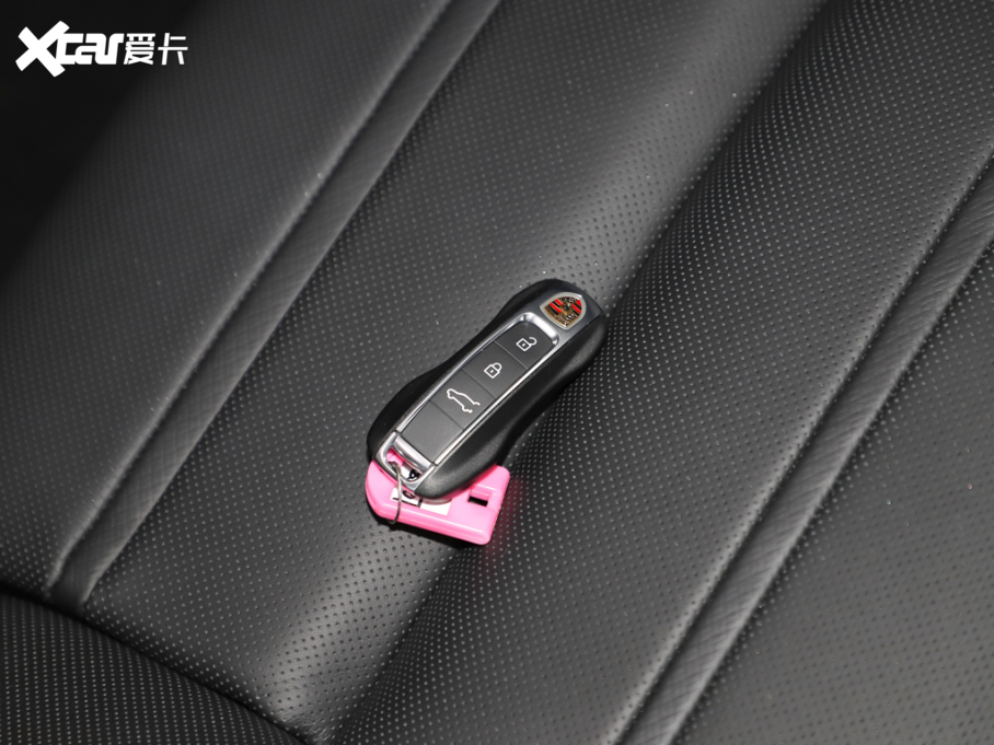 2025 Cayenne Coup 3.0T