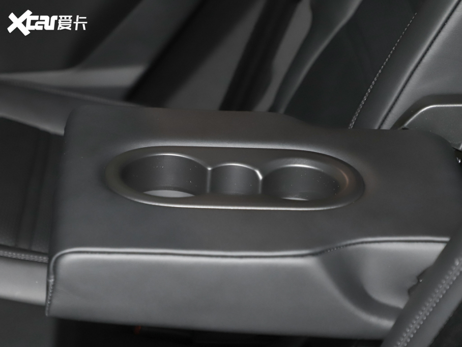 2025 Cayenne Coup 3.0T