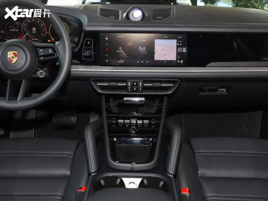 2025 Cayenne Coup 3.0T