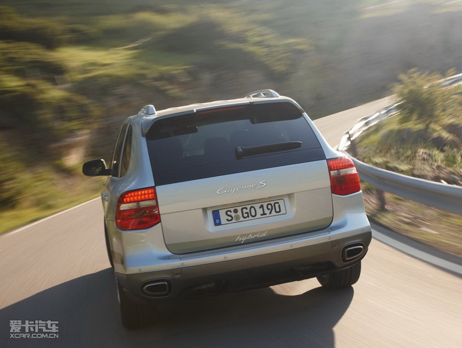 2011CayenneԴ S E-Hybrid