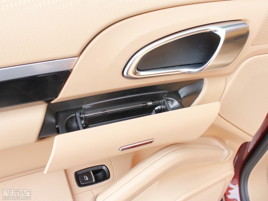 2011CayenneԴ S E-Hybrid