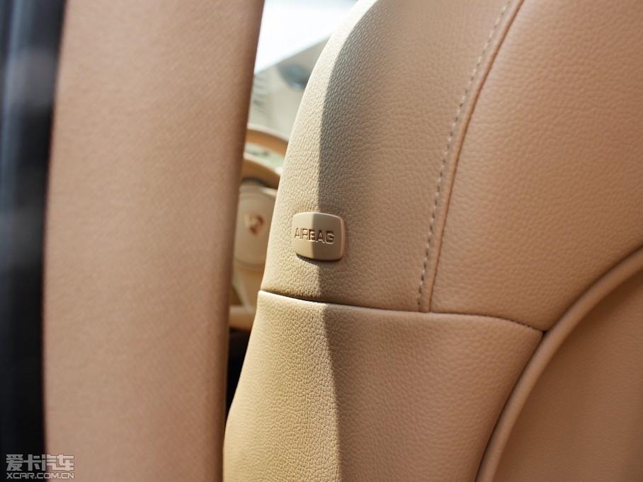 2011CayenneԴ S E-Hybrid