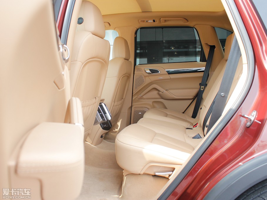 2011CayenneԴ S E-Hybrid