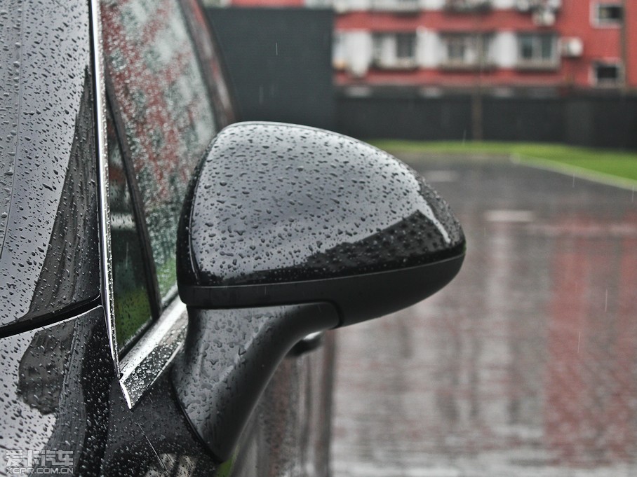 2011CayenneԴ S E-Hybrid