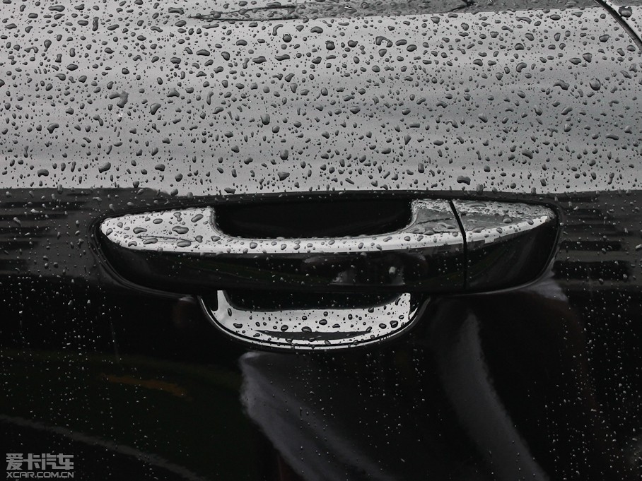 2011CayenneԴ S E-Hybrid