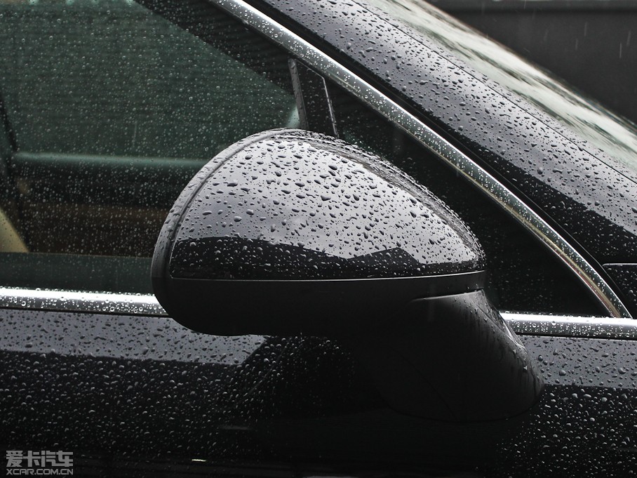 2011CayenneԴ S E-Hybrid