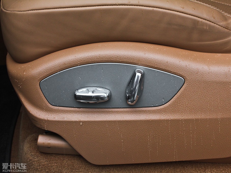 2011CayenneԴ S E-Hybrid