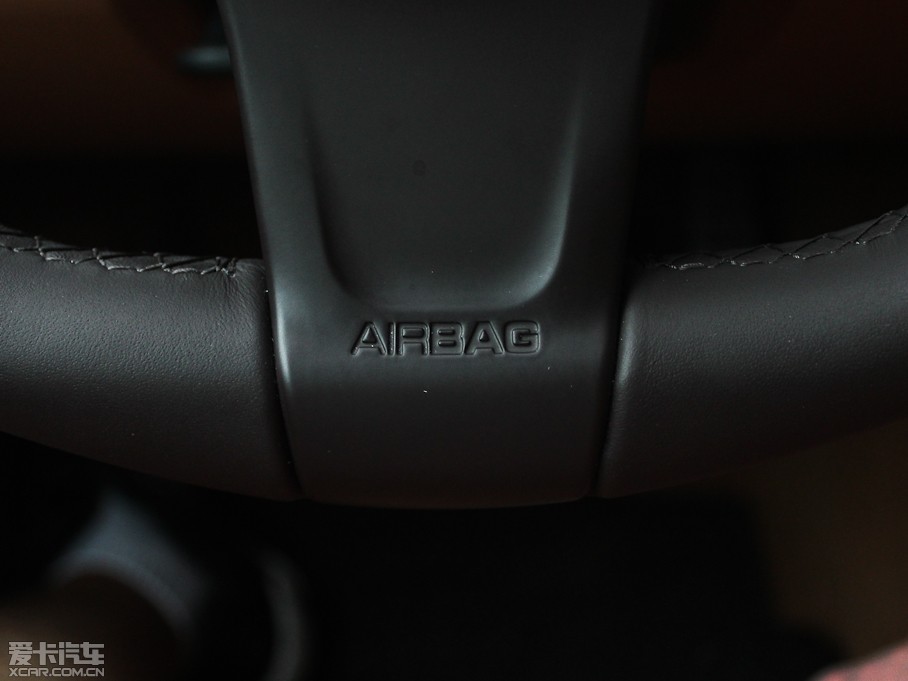 2011CayenneԴ S E-Hybrid