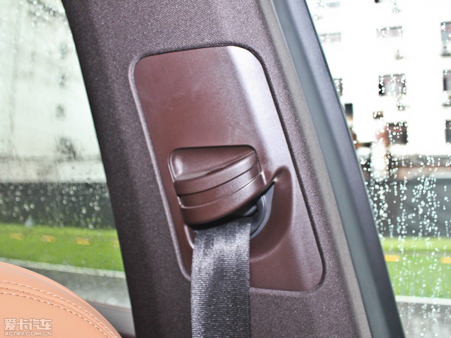 2011CayenneԴ S E-Hybrid