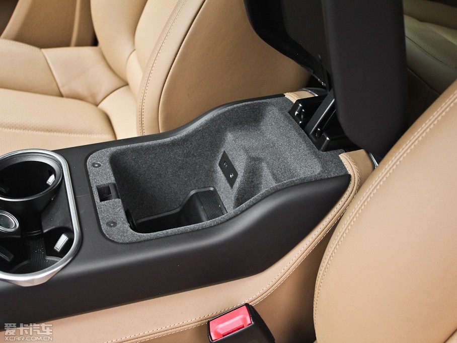 2011CayenneԴ S E-Hybrid