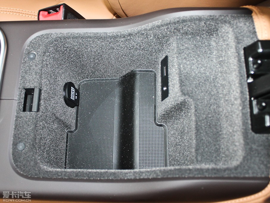 2011CayenneԴ S E-Hybrid