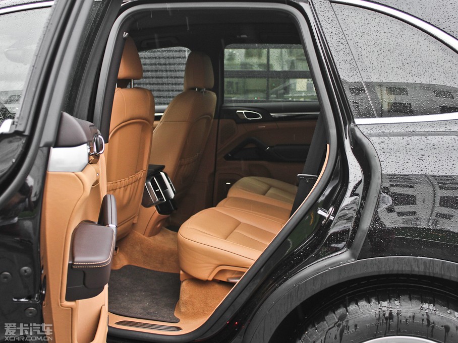 2011CayenneԴ S E-Hybrid