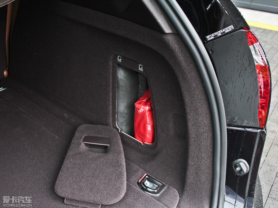 2011CayenneԴ S E-Hybrid