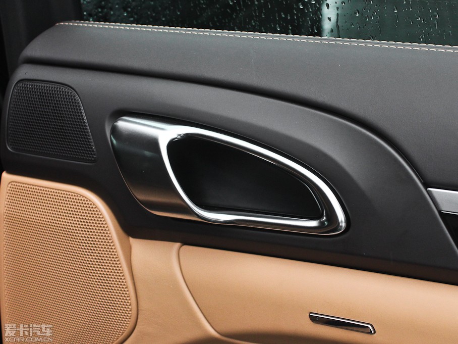 2011CayenneԴ S E-Hybrid