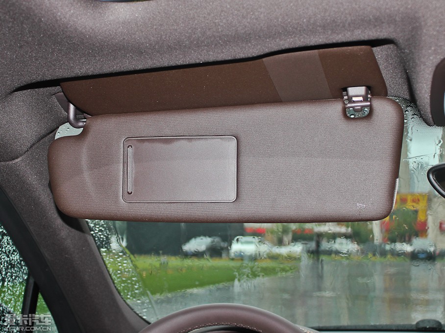 2011CayenneԴ S E-Hybrid