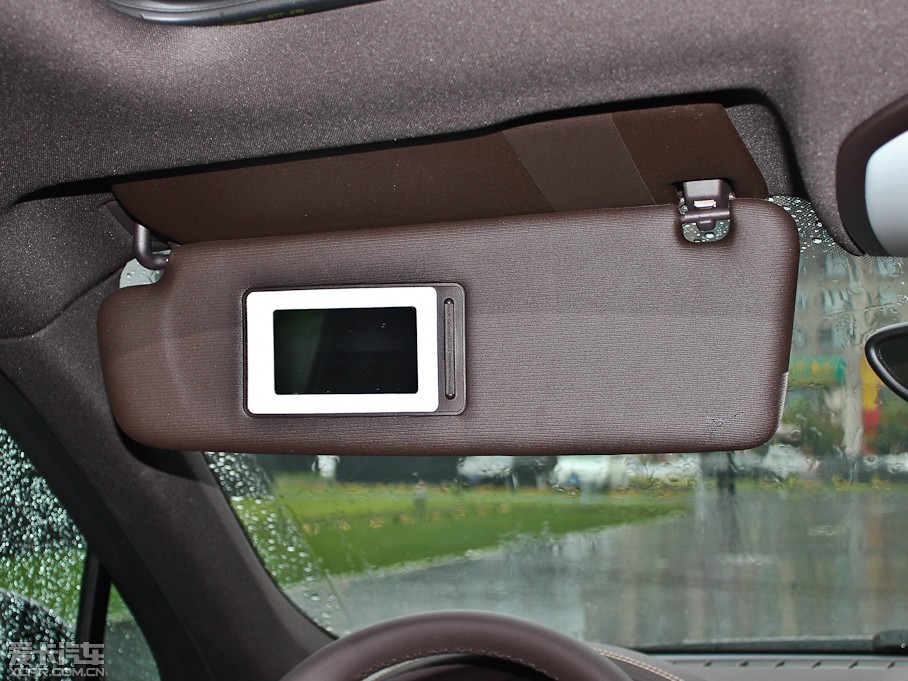 2011CayenneԴ S E-Hybrid